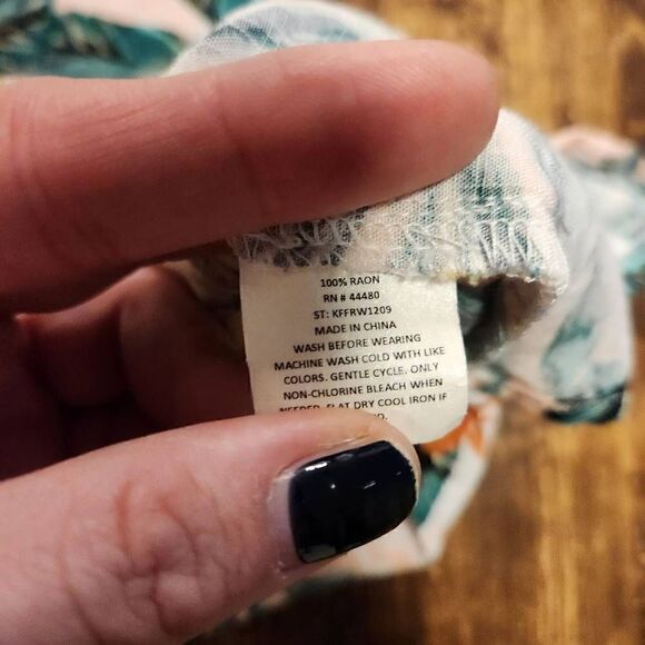 Love, Fire tropical floral romper - Picture 5 of 10